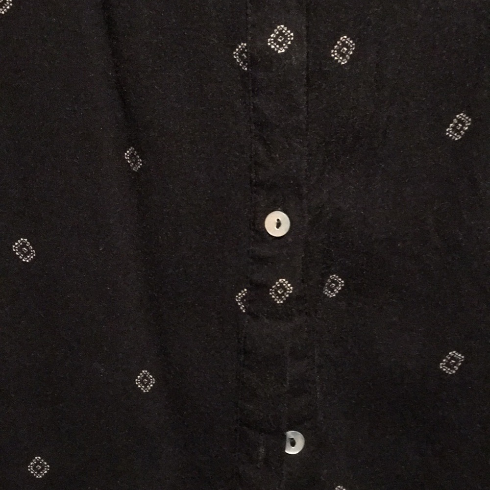 Knot sisters 👯♀️ button up - Picture 4 of 4
